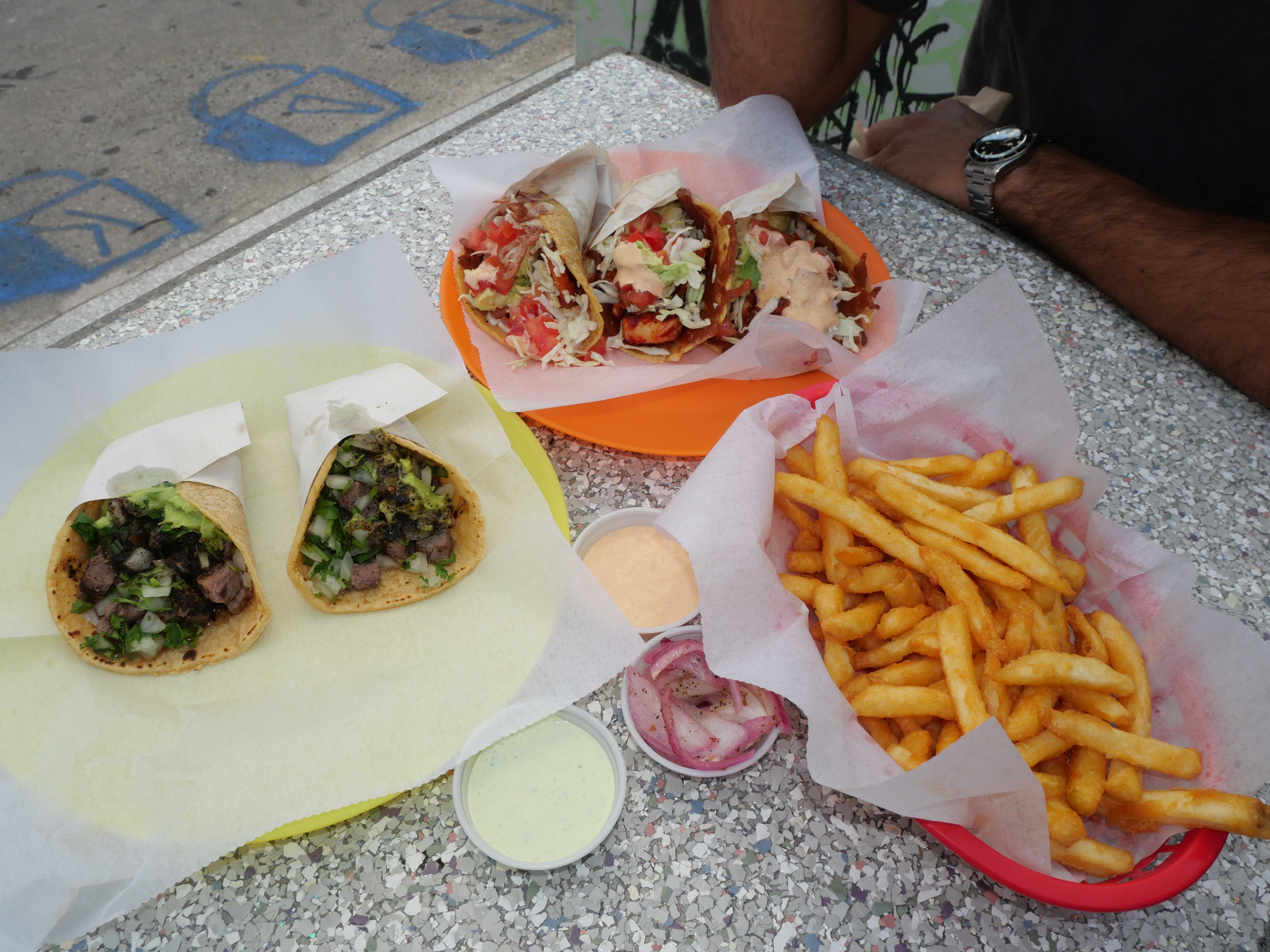 Street food tacos